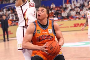 开云体育登录官网包含清晨上海久事备战NBA常规赛，手感冰凉细节曝光，引发热议，细节决定成败的词条