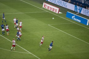 莱万多夫斯基新星险胜表现突出，DWG前途光明！