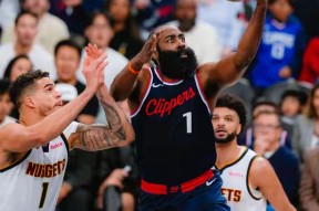 Kaiyun Sports官方入口Rookie焦点对战，哈登与70激战拜仁分钟，持续失利胜负难料！